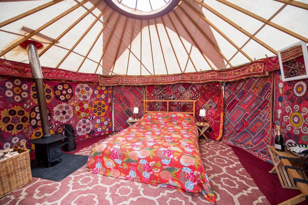 Готель Festival Yurts Гей-он-Вай Екстер'єр фото