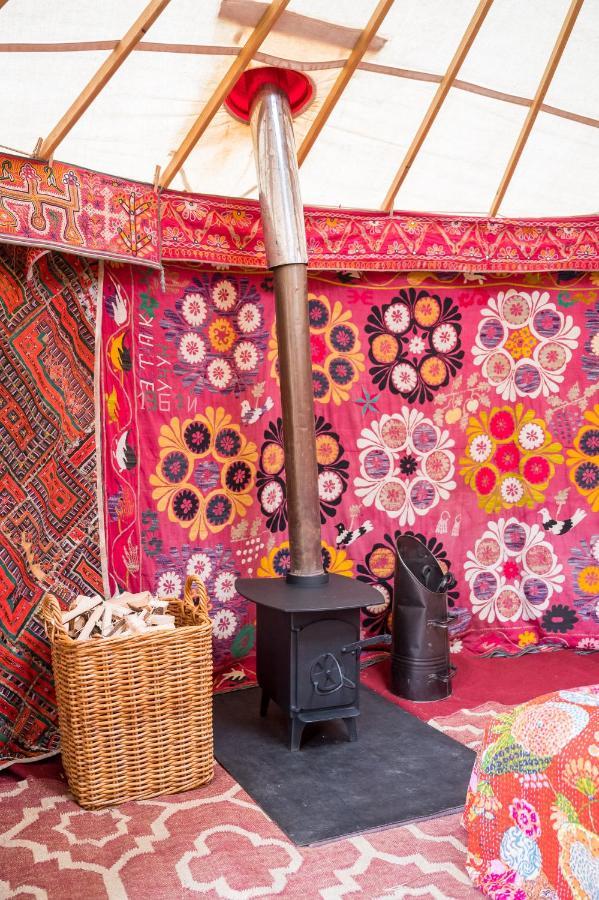 Готель Festival Yurts Гей-он-Вай Екстер'єр фото